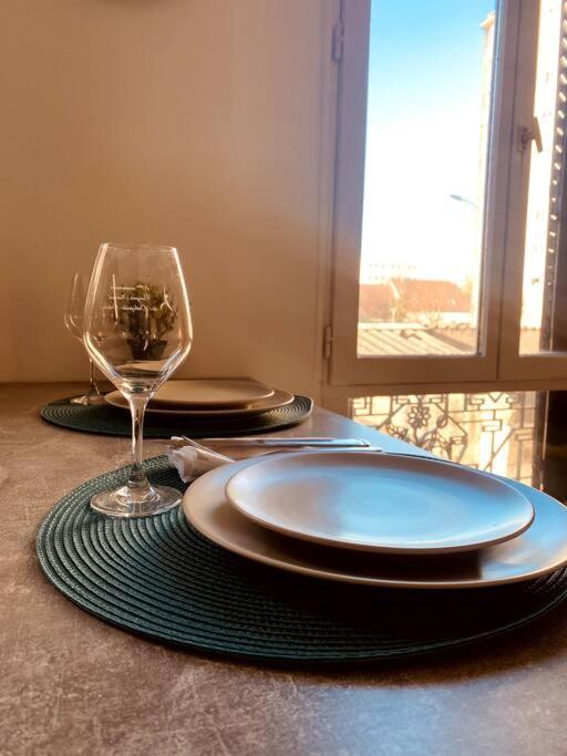 Proche Paris-Calme-Wifi-Netflix Apartment Вилжуиф Екстериор снимка