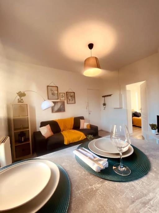Proche Paris-Calme-Wifi-Netflix Apartment Вилжуиф Екстериор снимка